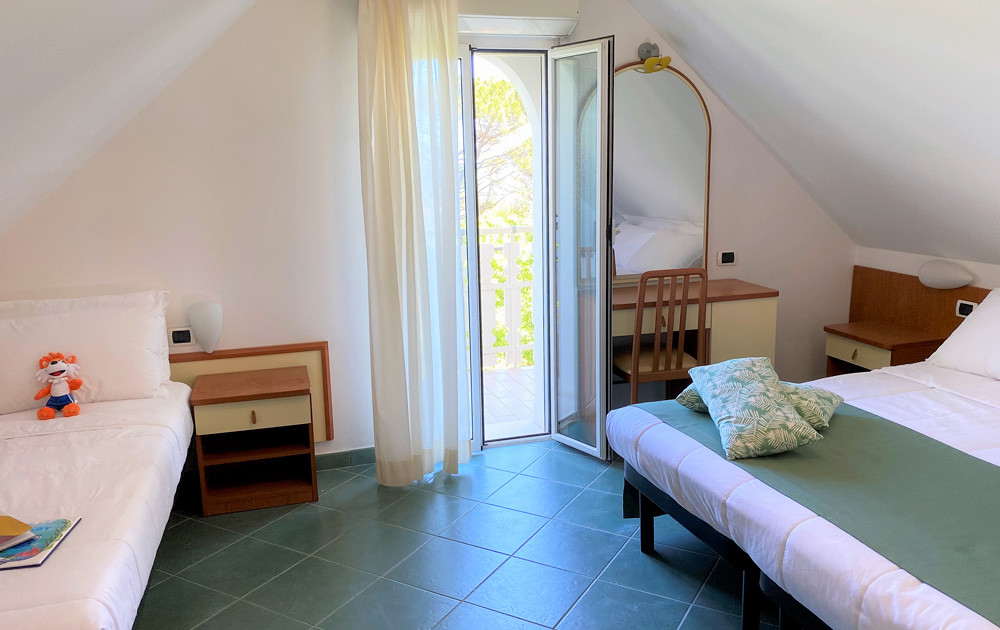 media.Camere-Mansardata-Pinetina-Mare-Cervia