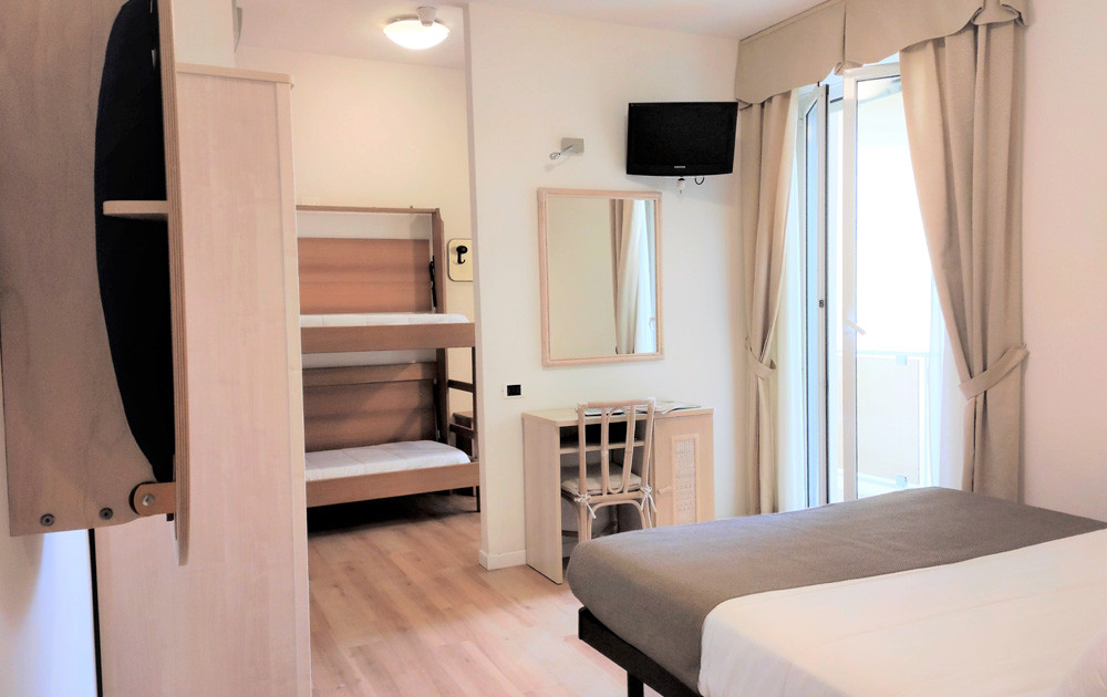 media.Camere-Quadrupla-3-Pinetina-Mare-Cervia