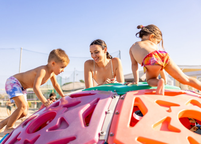 media.Gallery_Spiaggia_8Pinetina_Mare_Cervia